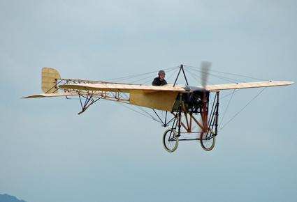  Blériot XI أقدم طائرة في العالم